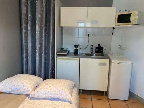 Cozy studio in the center of Paris Bastille 75011