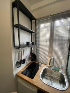 Appartement Cozy studio Paris 5ème métro Jussieu/Sorbonne 21 Rue Linné 75005 Paris Île-de-France