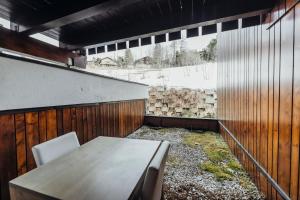 Cozy Studio with terrace and private parking in a quiet area
