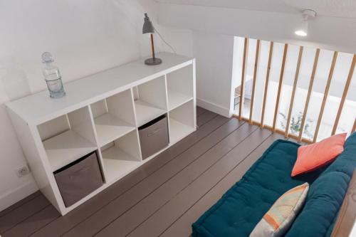Cozy two-bedroom duplex in Old Town Annecy - Welkeys