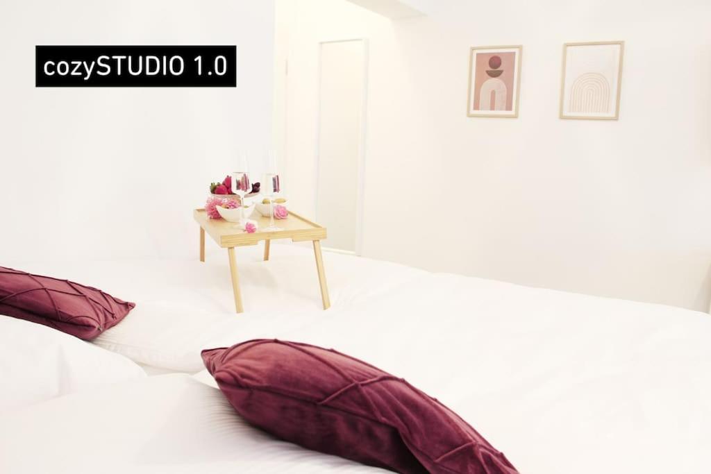 CozyStudio: near University + Messe Düsseldorf, free WiFi/Alexa/TV 5 Finkenstraße, 47057 Duisbourg