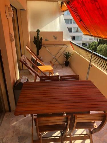 Croisette Immo 1 chambre rue Lacour Cannes