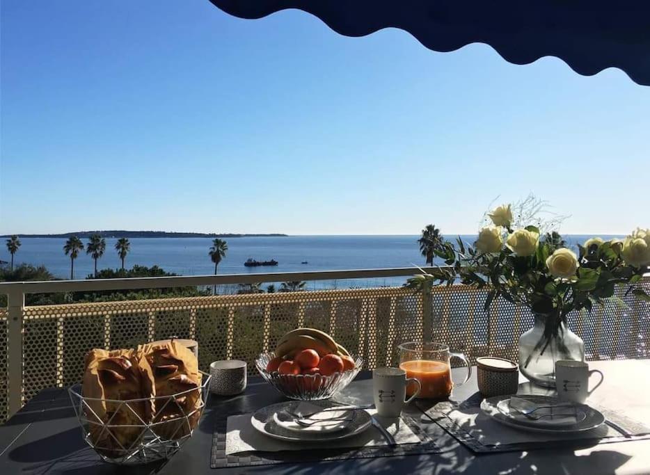 Croisette immo 2 chambres Avenue Laugier Cannes 23 Avenue Laugier, 06400 Cannes
