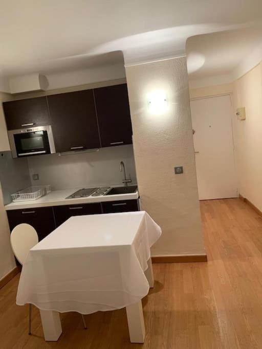 Appartement Croisette Immo studio Palais Rouaze 18 Rue Rouaze 06400 Cannes