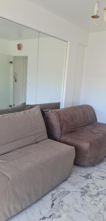 Croisette Immo studio rue lacour 5 Rue Lacour, 06400 Cannes