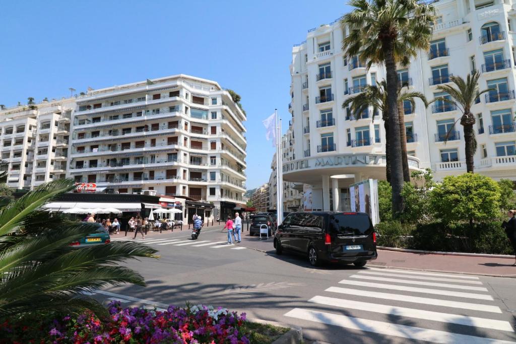 Appartement Croisette Martinez 1 Bedroom 241 22 Rue Latour-Maubourg 06400 Cannes