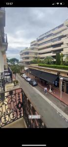 Croisette Palais festival 5 minutes , 170 m2 moderne spacious