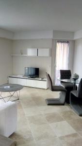 Appartement Crystal Palace 27 Rue Louis Nouveau 06400 Cannes Provence-Alpes-Côte d\'Azur