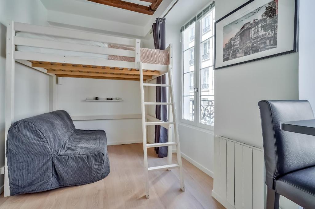 Appartement Cute Mezzanine Studio in the Heart of Paris (2M) 1 Rue de l'Échiquier 75010 Paris