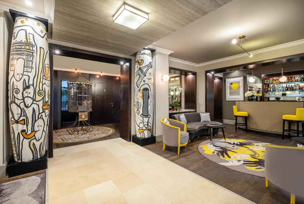 Cute studio Versailles Château