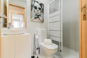 D João IV Apartment With Terrace by LovelyStay
