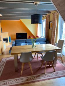 Dachgeschosswohnung am Sund