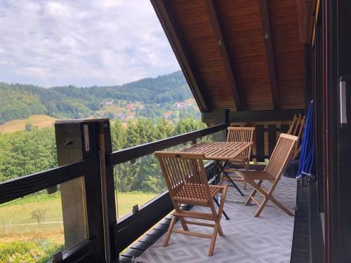 Dachstudio in Traumlage mit spektakulärem Ausblick