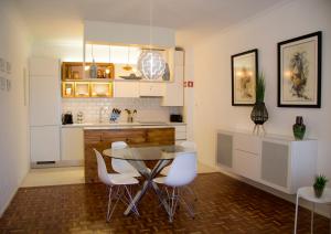 Daniela's Apartment · Brand New Apartment in Costa da Caparica Beach