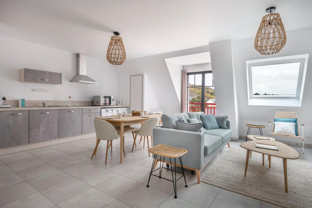 Dans maison de charme, bel appartement privatif