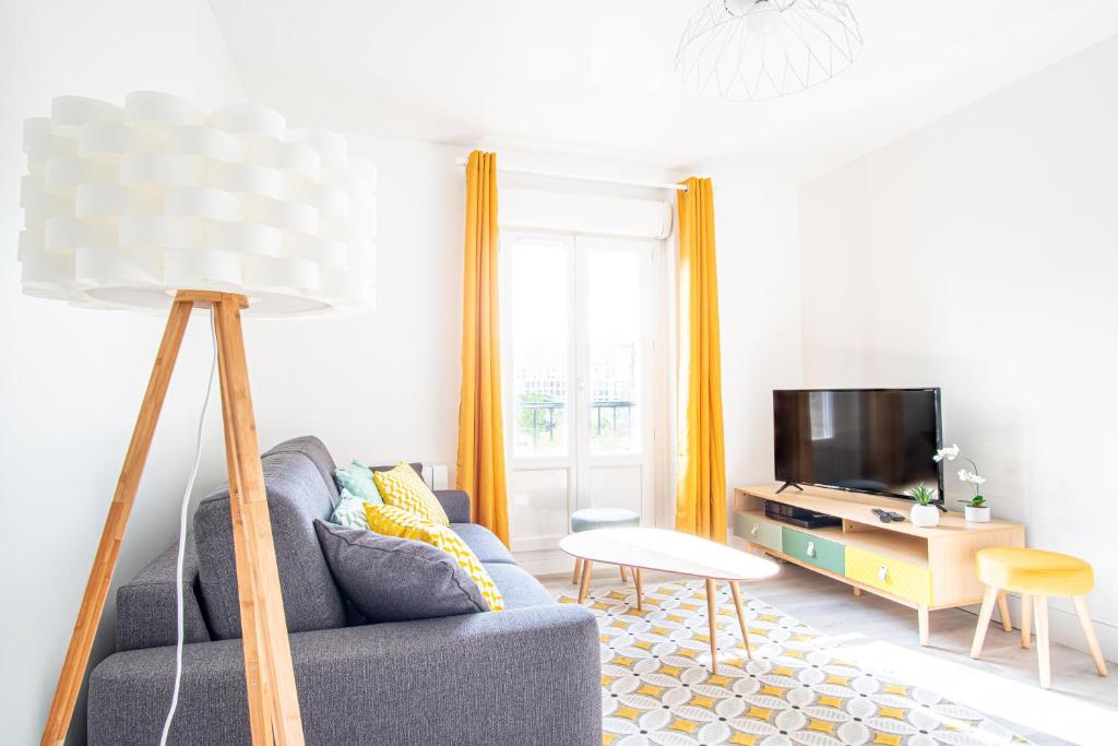 Danton Renaissance - F2 rénové - Tout équipé 73 Rue Casimir Delavigne, 76600 Le Havre