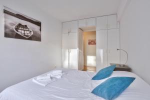 Appartement Dantzig : Apartment 6 people - porte de Versailles by Weekome 19 Rue de Dantzig 75015 Paris Île-de-France