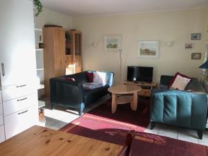 Darsser Weg _Strandkoerbchen_Zings