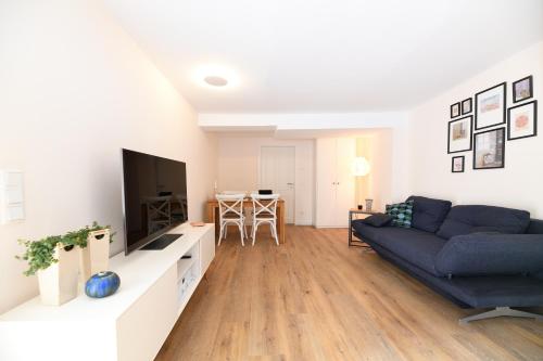 Das schiefe Haus Wohnung Festspiele