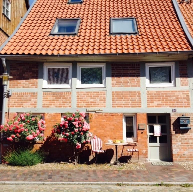 DAS TRAUFENHAUS AM WALL - Urlaub im Denkmal Große Wallstraße 14, 19258 Boizenburg/Elbe