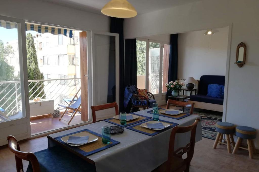 Dazzling 2-bedrooms with terrace near the beach - Dodo et Tartine 175 rue Clément Maillot, Bâtiment Le Rusicadia, 83220 Le Pradet