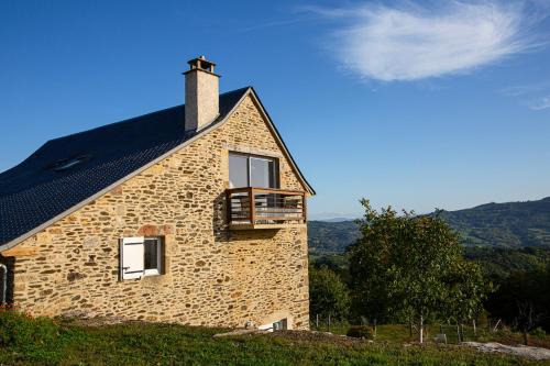 Appartement de 2 chambres avec balcon amenage a Saint Come d'Oltc Saint-Côme-dʼOlt france