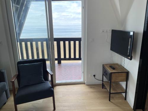 Appartement de 3 chambres a Benerville sur Mer a 10 m de la plage avec vue sur la mer balcon et wifi Benerville-sur-Mer france