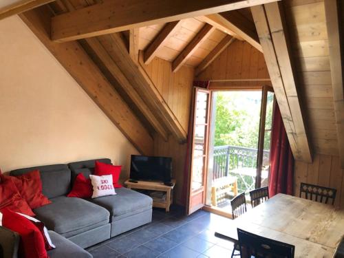 Appartement de 3 chambres a St Gervais les Bains a 400 m des pistes avec piscine partagee et balcon amenage Saint-Gervais-les-Bains france