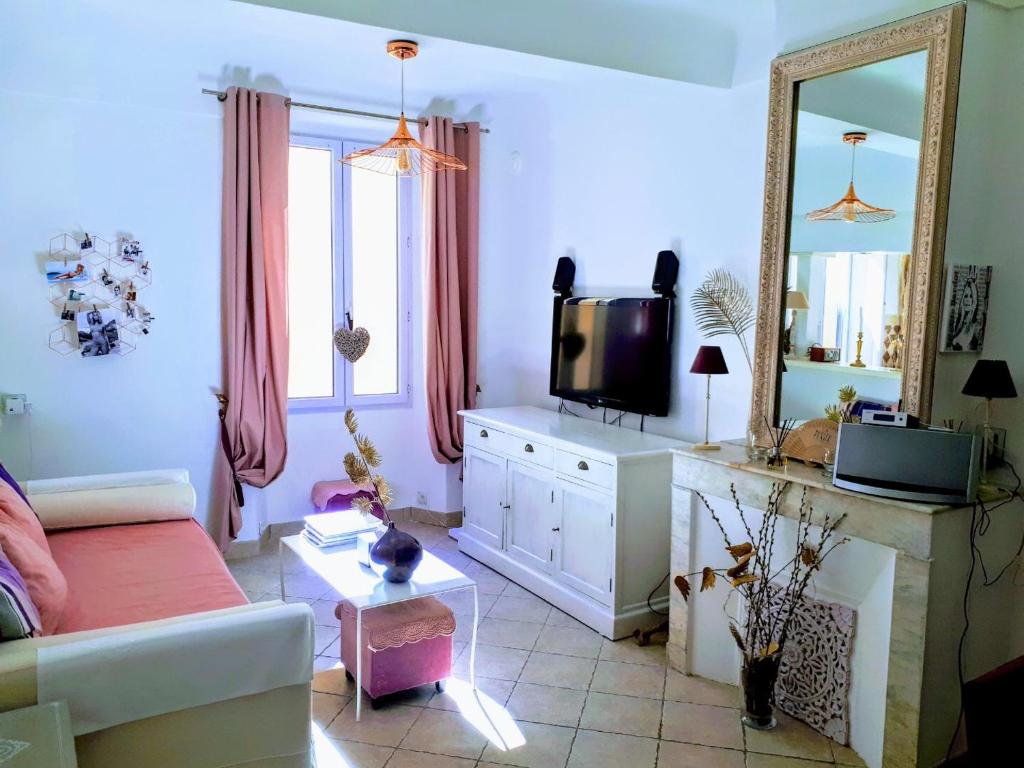 Appartement Appartement de charme au coeur de Saint-Tropez 8 Rue Saint-Jean, 83990 Saint-Tropez