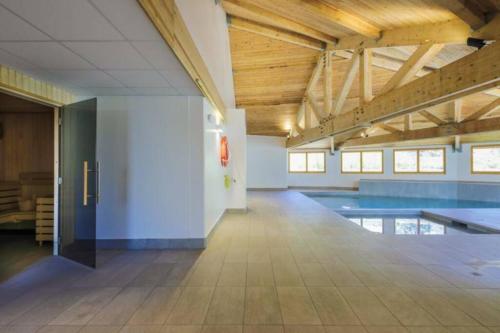 Appartement de charme dans résidence avec piscine La Joue du Loup Le Dévoluy france