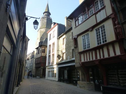 Appartement de la Tour de l'Horloge de DINAN Dinan france