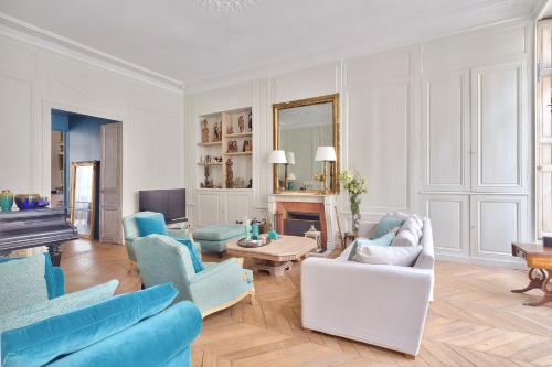 Appartement de standing sur l'île Saint-Louis by Weekome Paris france