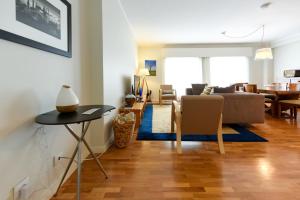 DeGoes Downtown Flat
