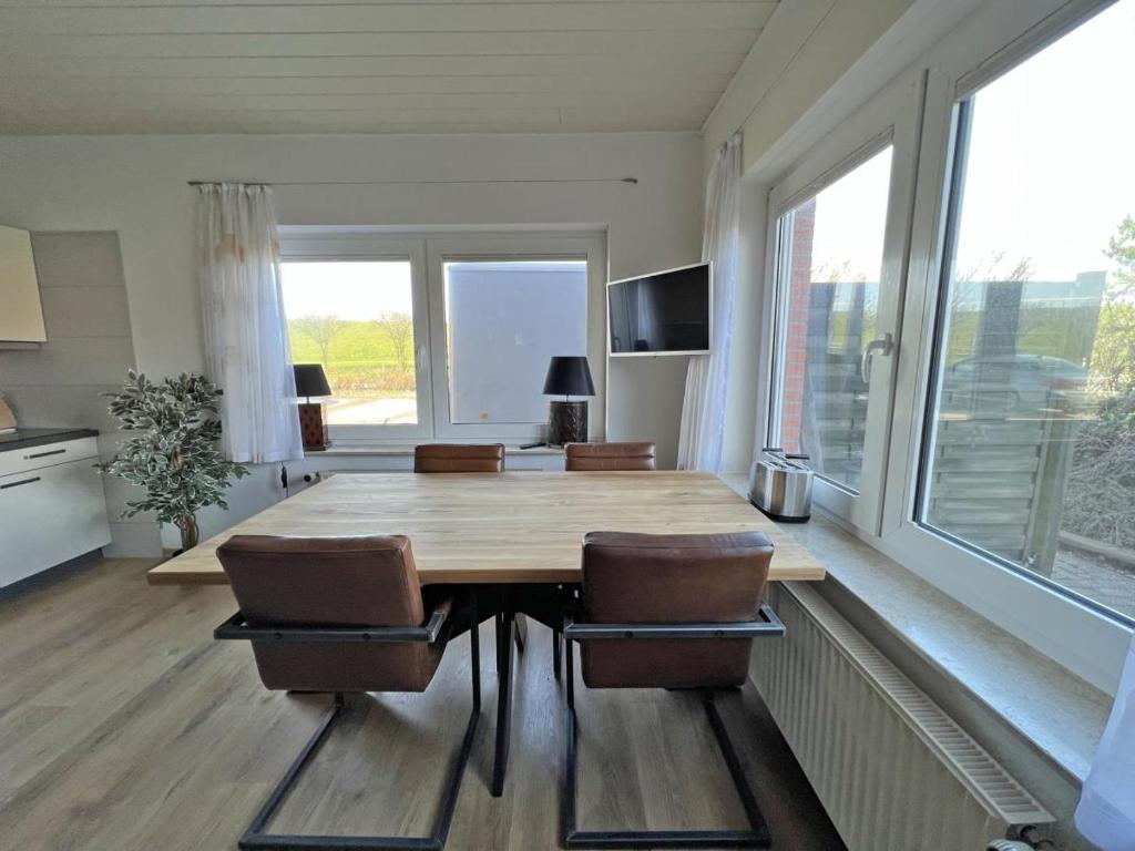 Appartement Deichblick 4 in Norddeich- Urlaub und Erholung am Strand Deichstr. 1 26506 Norden