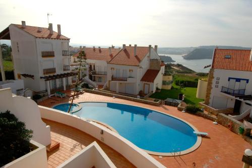Delight - Seaview 4 bedroom duplex in amazing resort with 3 pools