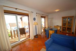 Delight - Seaview 4 bedroom duplex in amazing resort with 3 pools