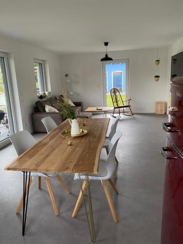 Deluxe Ferienwohnung für 4 bis 6 Personen kinder- und tierfreundlich W-LAN kostenfrei