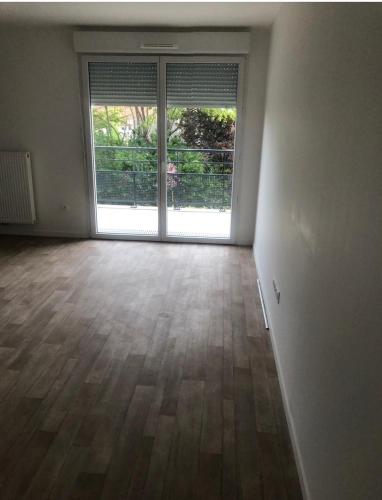 Demusois Apartment