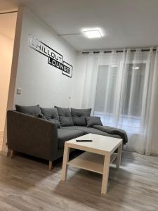 Appartement Deniz’s Serviced Apartment. 46 Hauptstraße 36272 Niederaula Hesse