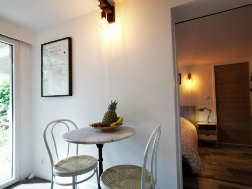 Dépendance Cosy dans Maison Bordelaise à 200m du tram et du CHU