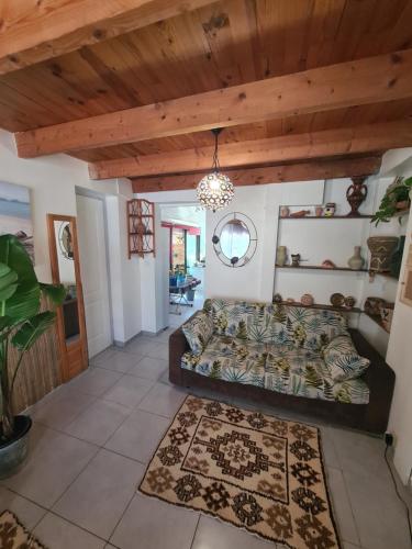 Dépendance de 30m² dans maison avec entrée privée