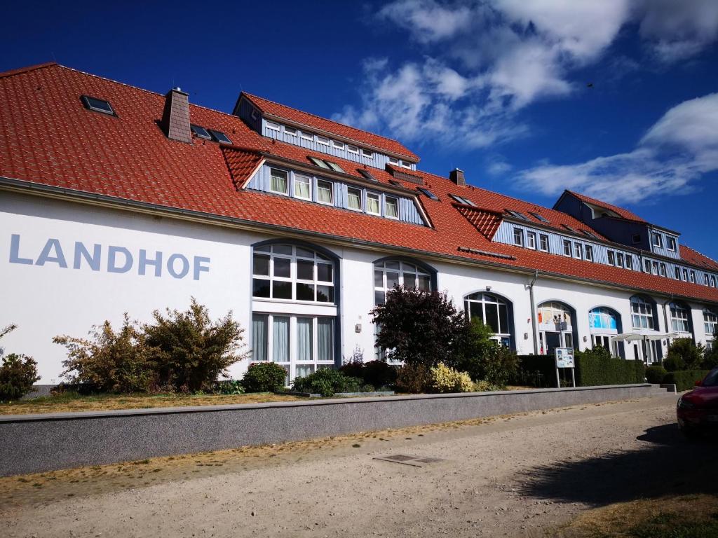 Der Landhof Sonnenblume Zum Borken 3- 4, 17406 Stolpe