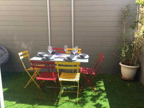 Design 120m2 with terrace - 8 min to Palais & Sea!
