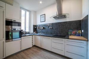 Design 120m2 with terrace - 8 min to Palais & Sea!