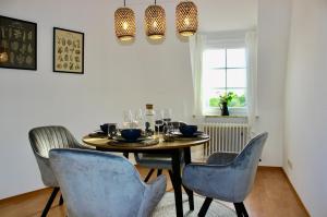 Appartement Design Apartment - Central - Kitchen - City View - Netflix - up to 4 persons 9 Kornmarkt 97421 Schweinfurt Bavière