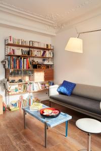 Design apartment in a Hype area near Montmartre