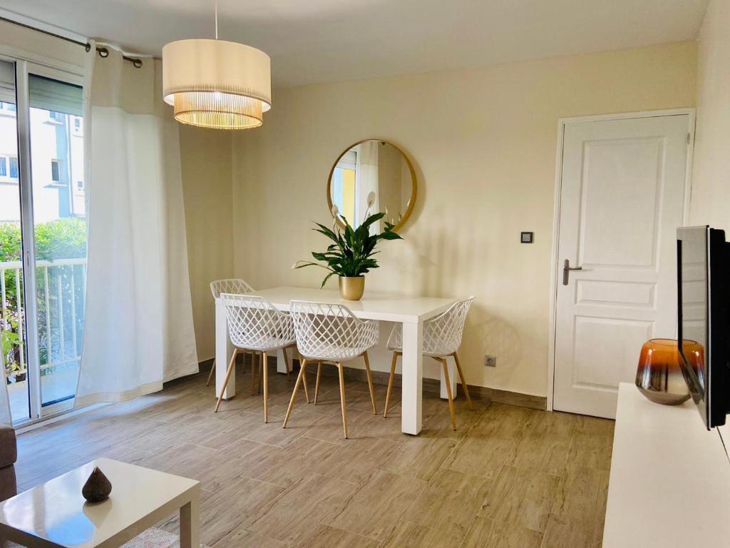 Design Apartment Wohntraeumerei mit Netflix, kostenloses Wlan, Boxspringbett 37079 Göttingen
