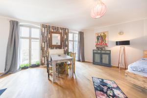 Design Apartments - \