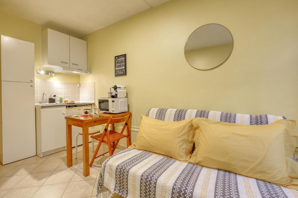 DESIGN apt with BALCONY near the BEACH 14390 Cabourg