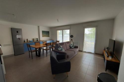 DESIGN apt with BALCONY near the BEACH